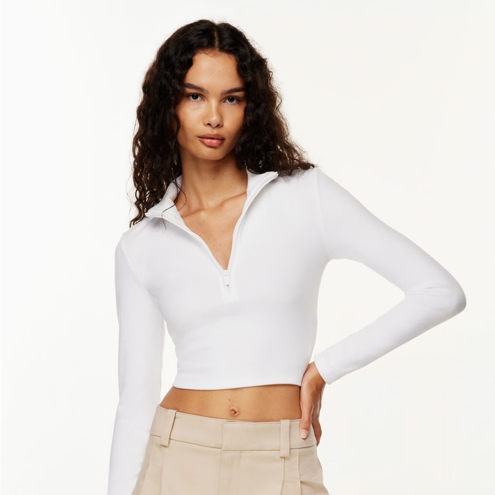 Aritzia Sundy Best Quarter Zip Long Sleeve Cropped Shirt